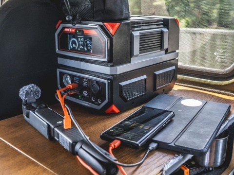 PRZENOŚNA STACJA ZASILANIA YATO 600W, 504Wh, 230V, USB-C PD