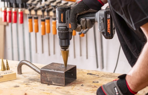 WIERTARKO-WKRĘTARKA STHOR 20V, 45 Nm – AKUMULATOR 2 Ah