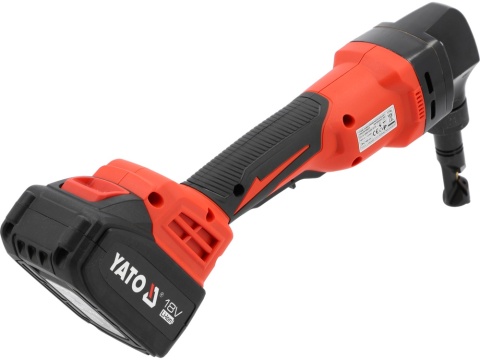 AKUMULATOROWE NOŻYCE DO BLACHY YATO 18V Z BATERIĄ 4 AH I ŁADOWARKĄ