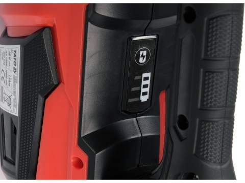 DMUCHAWA DO LIŚCI AKUMULATOROWA YATO 18V – 126 KM/H, AKUMULATOR 4 AH