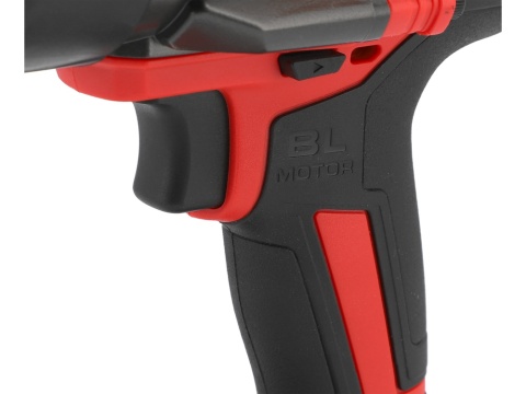 KLUCZ UDAROWY YATO 18V, 3/4'', 2400 NM – AKUMULATOR 6 AH