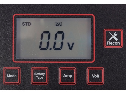 PROSTOWNIK ELEKTRONICZNY YATO Z WYŚWIETLACZEM LCD – ZAKRES 12V/2A/8A/15A