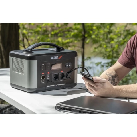 STACJA ZASILANIA DEDRA DEZS1500 1500 W 1408 Wh LiFePO₄ Z FUNKCJĄ ROZRUCHU 12 V