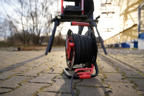 PRZEDŁUŻACZ BĘBNOWY YATO 3 × 1,5 mm² – 20 m – 4 GNIAZDA IP44