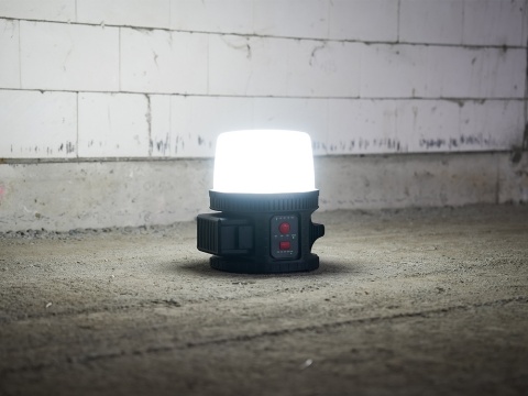 REFLEKTOR LED YATO 18V 10000 LM 360° – BEZ AKUMULATORA