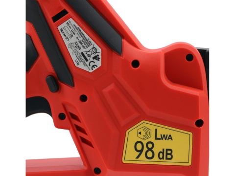 MINIPILARKA ŁAŃCUCHOWA YATO 18V, PROWADNICA 6'' GAŁĘZIÓWKA - BEZ AKUMULATORA