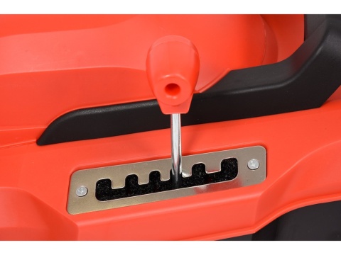 KOSIARKA ELEKTRYCZNA YATO 1800W, 380 MM, 50 L - YT-85205