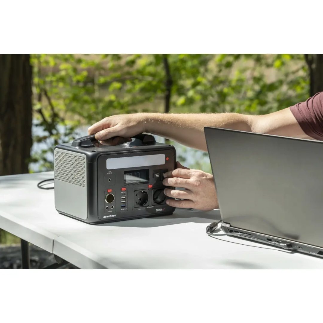 STACJA ZASILANIA DEDRA 600 W 640 Wh LiFePO₄ Z FUNKCJĄ ROZRUCHU 12 V - DEZS0600 - obrazek 9